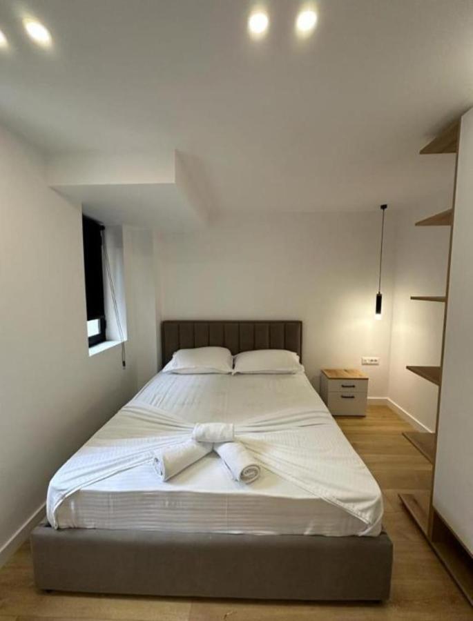 Come&Recome Tirana Apartments Exterior photo